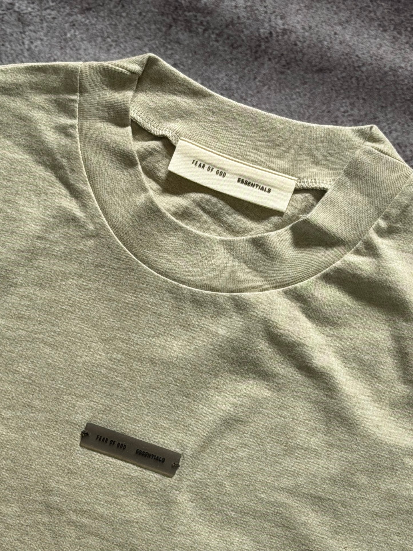 Essentials Tee Dark Oatmeal SS25